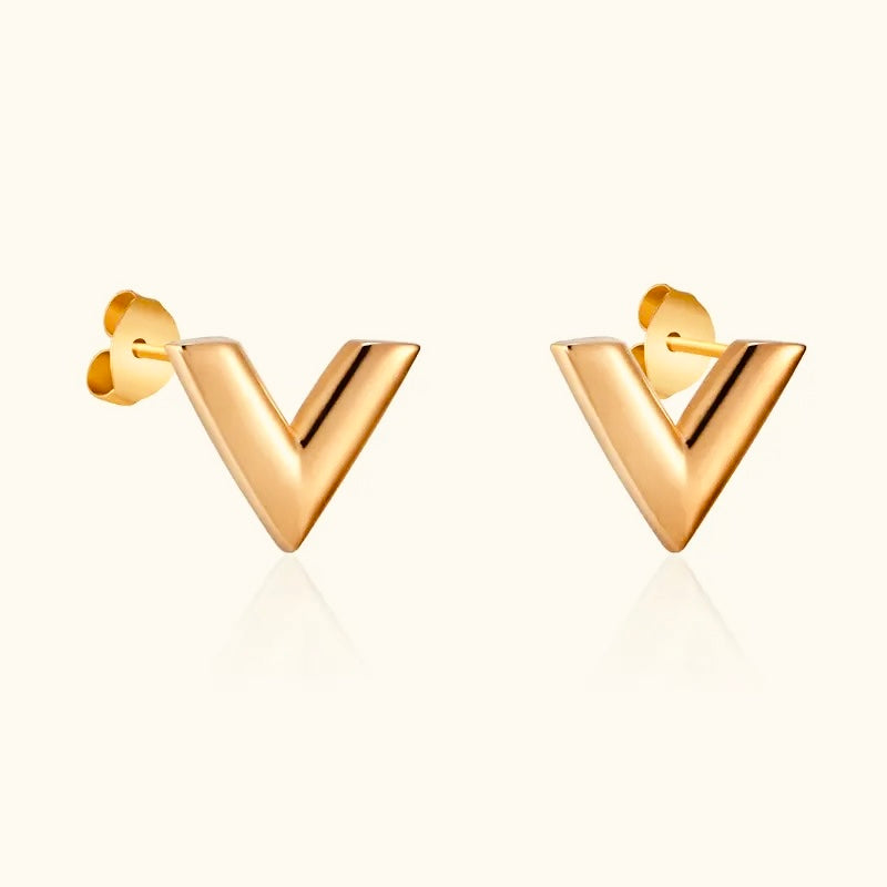 Visionaria Studs